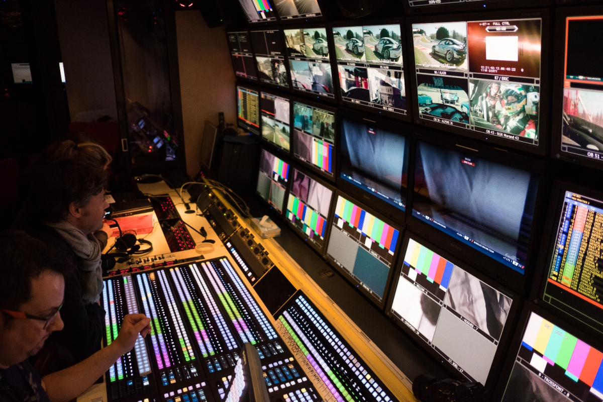 Watch the 6 Hours of COTA as it happens!