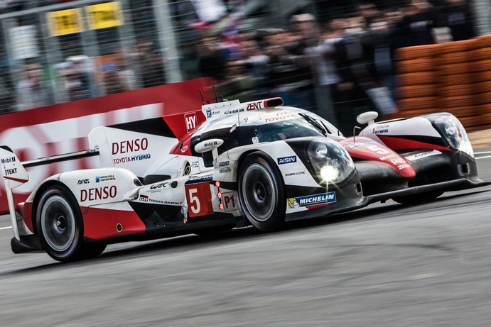 18 Hour Report:  Toyota hold strong as race enters its final quarter
