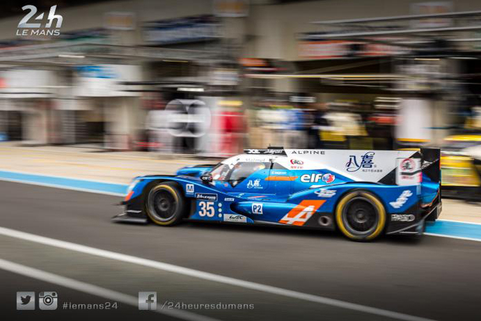 Les derniers réglages sur le Circuit Bugatti au Mans