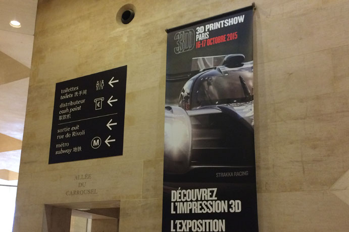 Strakka Hanging in the Louvre