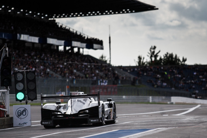 Qualifications : première ligne 100 % Porsche à domicile