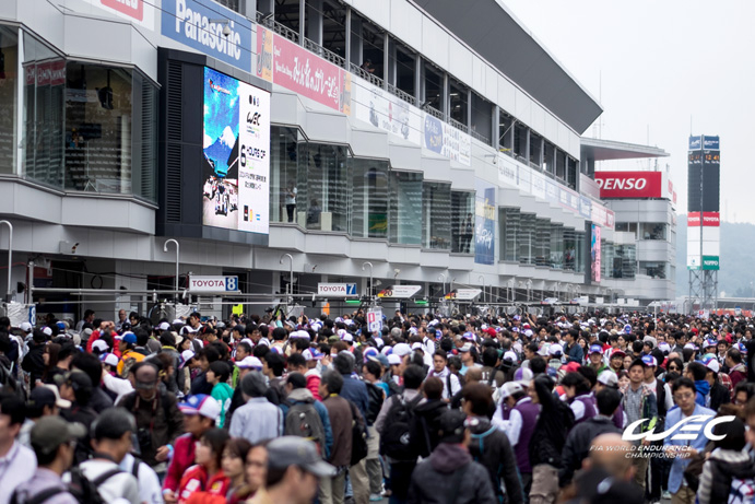 Thousands of Japanese Fans Flock to see FIA WEC
