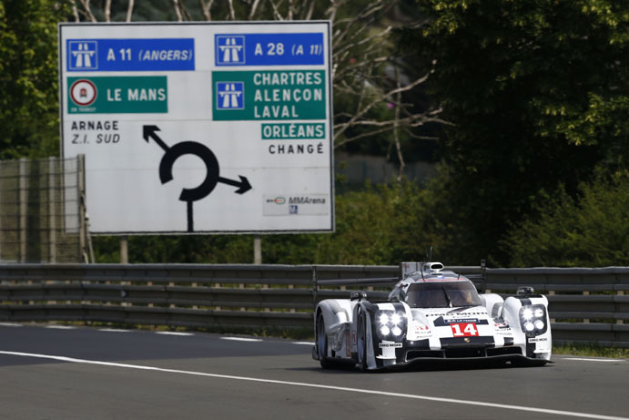 Team News Release: The Porsche 919 Hybrid arrives at Le Mans