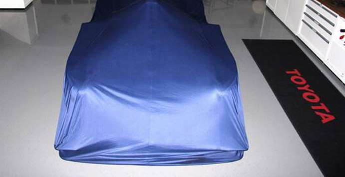 Toyota TS040 Hybrid - what's under the cover?