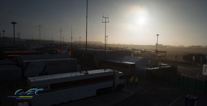 Happy Sunny Saturday from Silverstone!