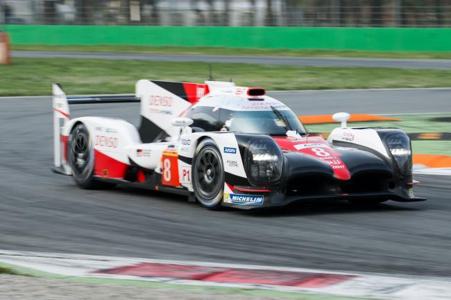 Lapierre's Toyota fastest on his return to LMP1; TDS ahead in LMP2