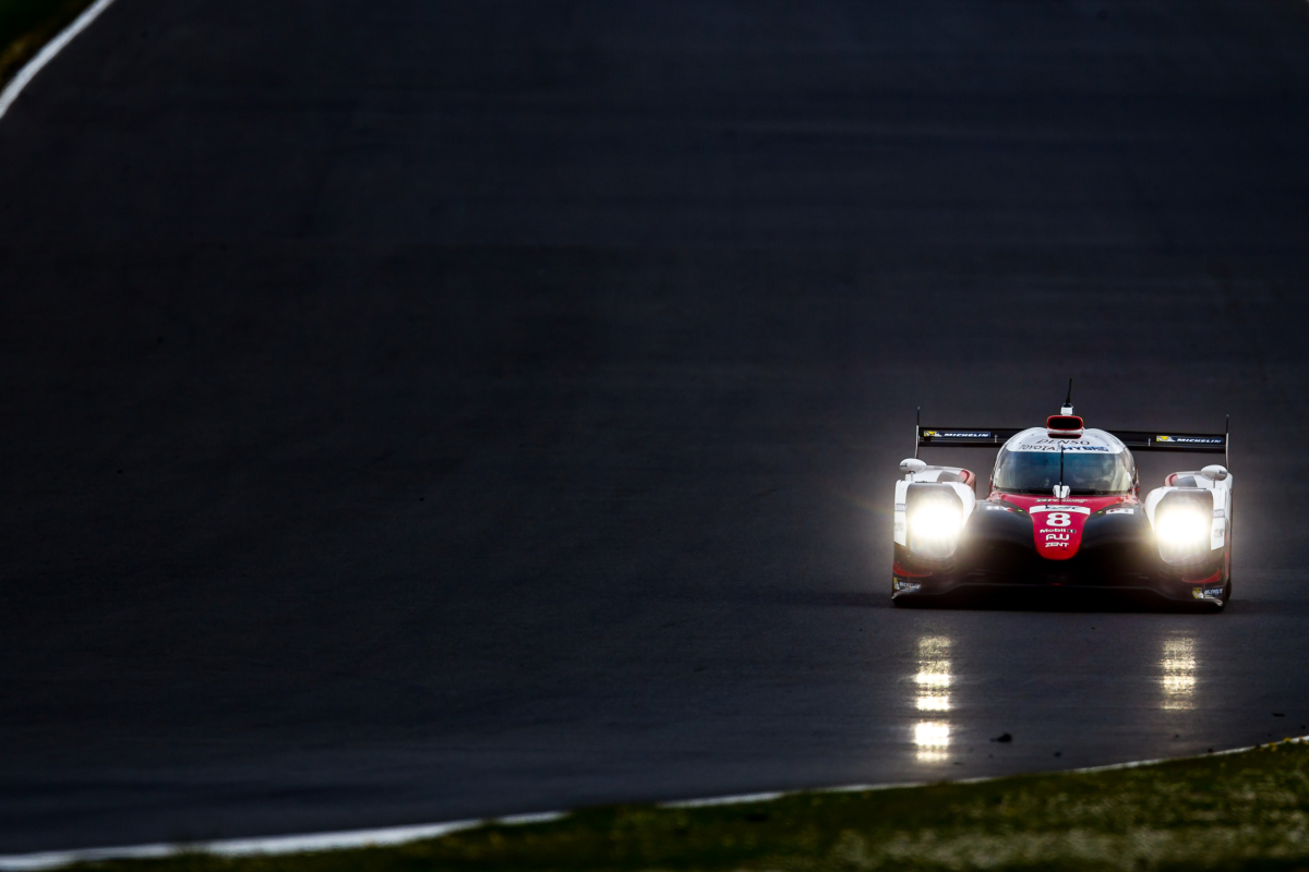 Toyota takes thrilling last-gasp win at Silverstone
