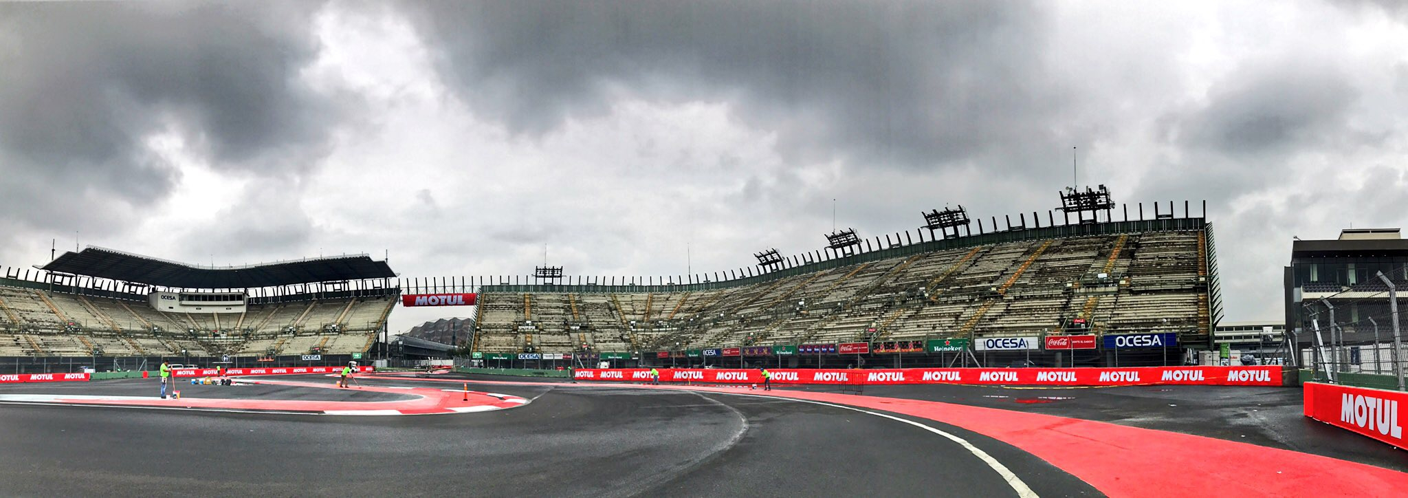 Paddock preparations in full swing in Mexico
