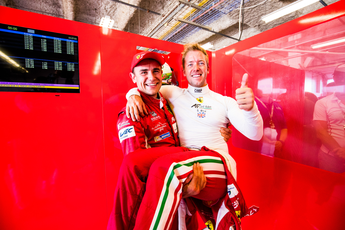 Ferrari takes pole in a hot GT battle