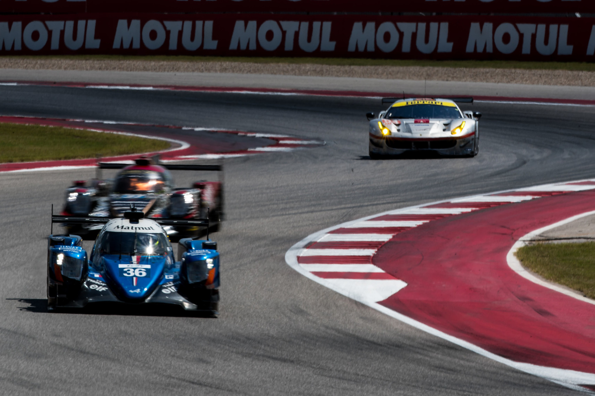 No.1 Porsche extends advantage after 4 hours; Porsche takes fight to Ferrari in LMGTE Pro