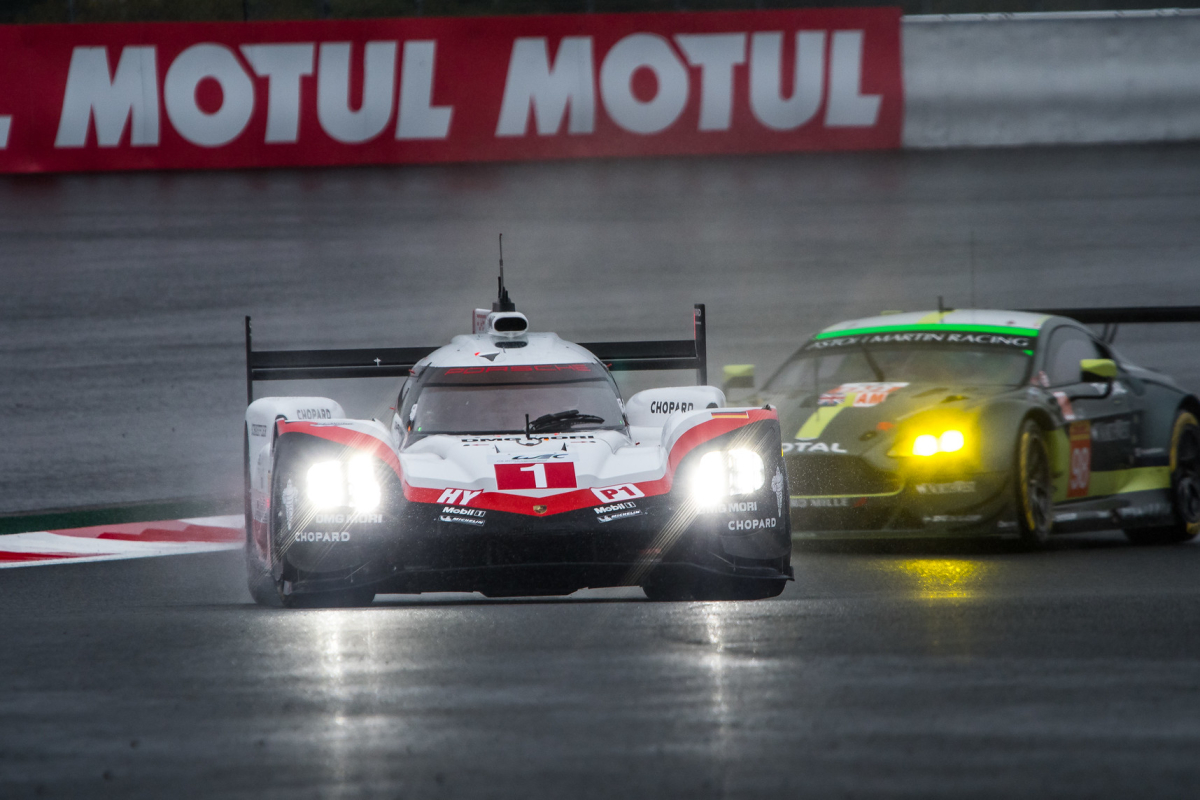 6H Fuji Essais Libres 1 : Porsche sous la pluie