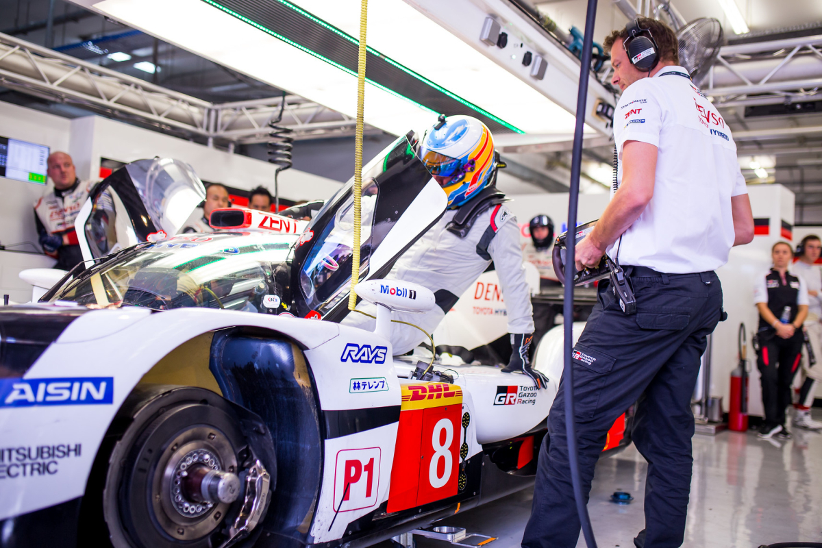 Fernando Alonso completes successful WEC test in Bahrain