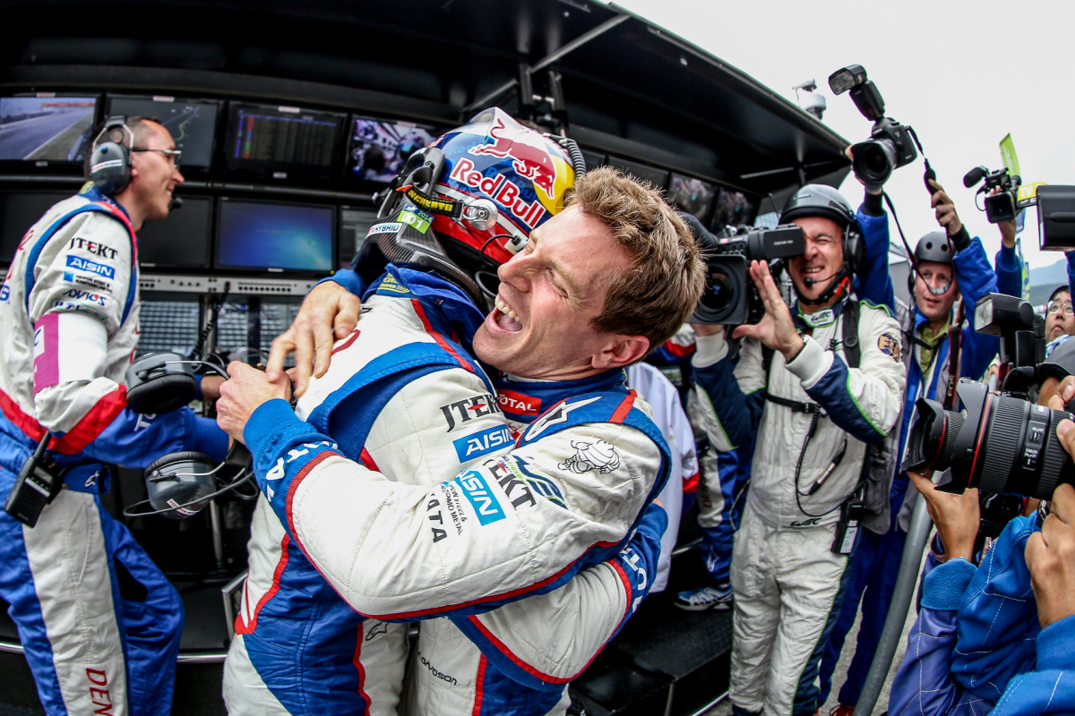 Anthony Davidson takes on LMP2!