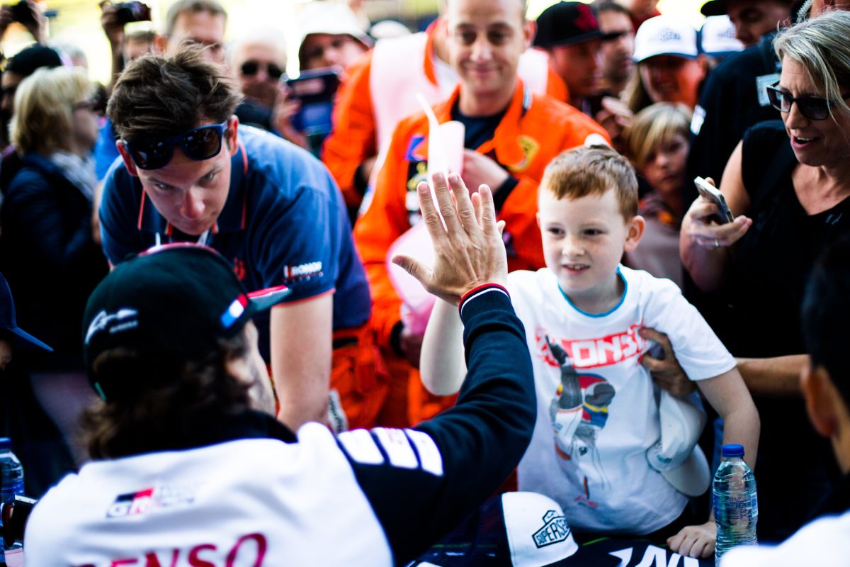 Fans Flock to Spa for Super Season Opener (14 photos)