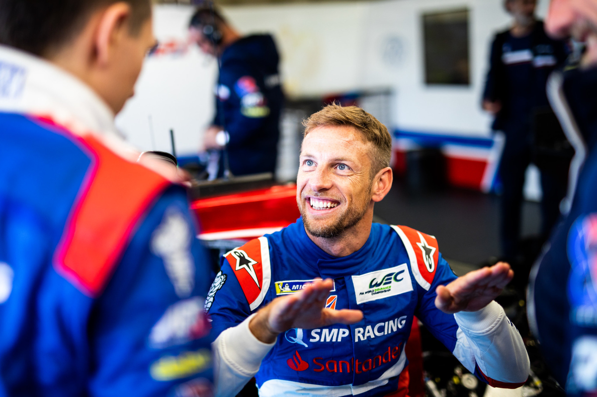 Les 24 Heures du Mans: Visite du stand SMP Racing avec Jenson Button (vidéo)