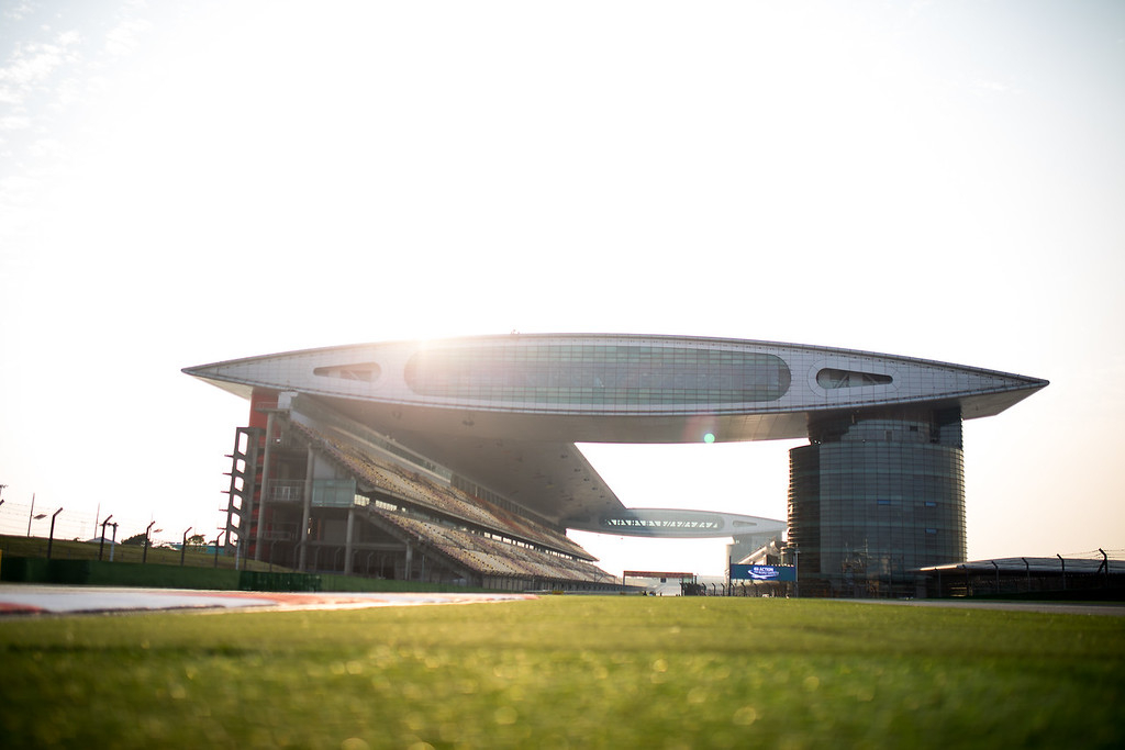 Saturday sun at Shanghai