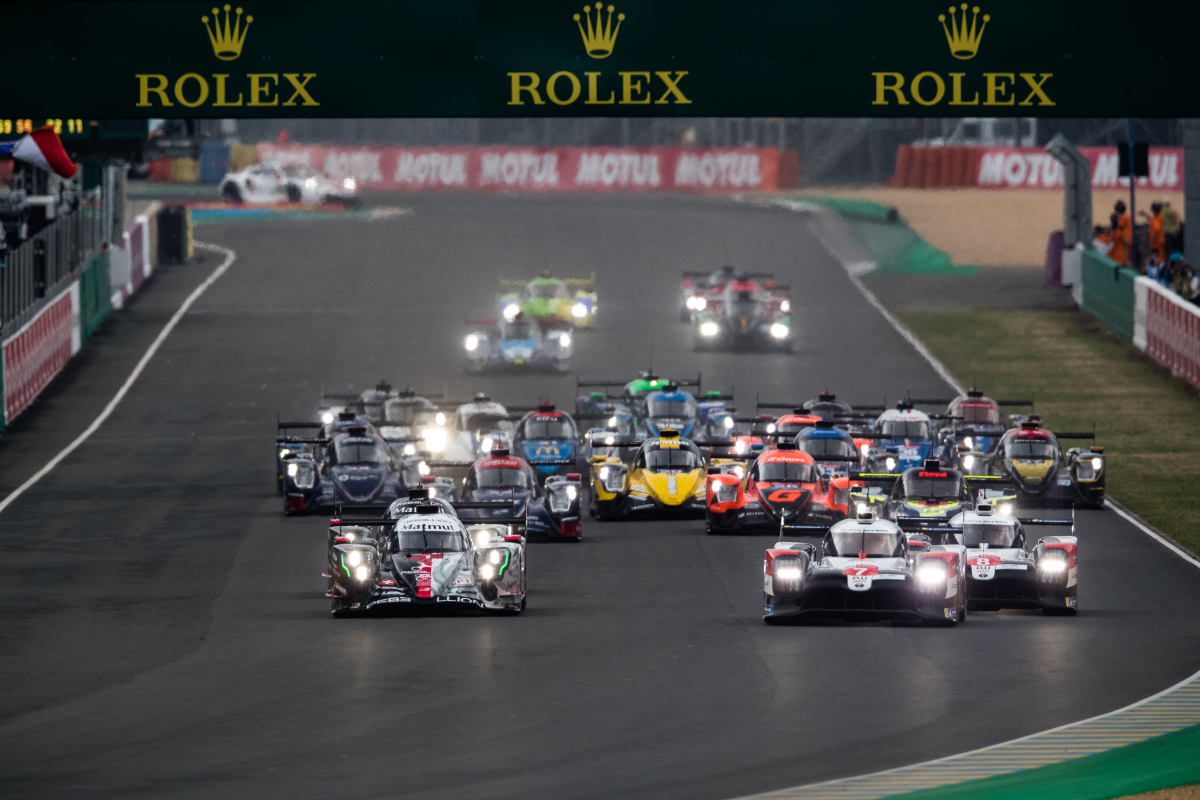 LM24 1 Hour Report: Toyota No. 7 leads the field