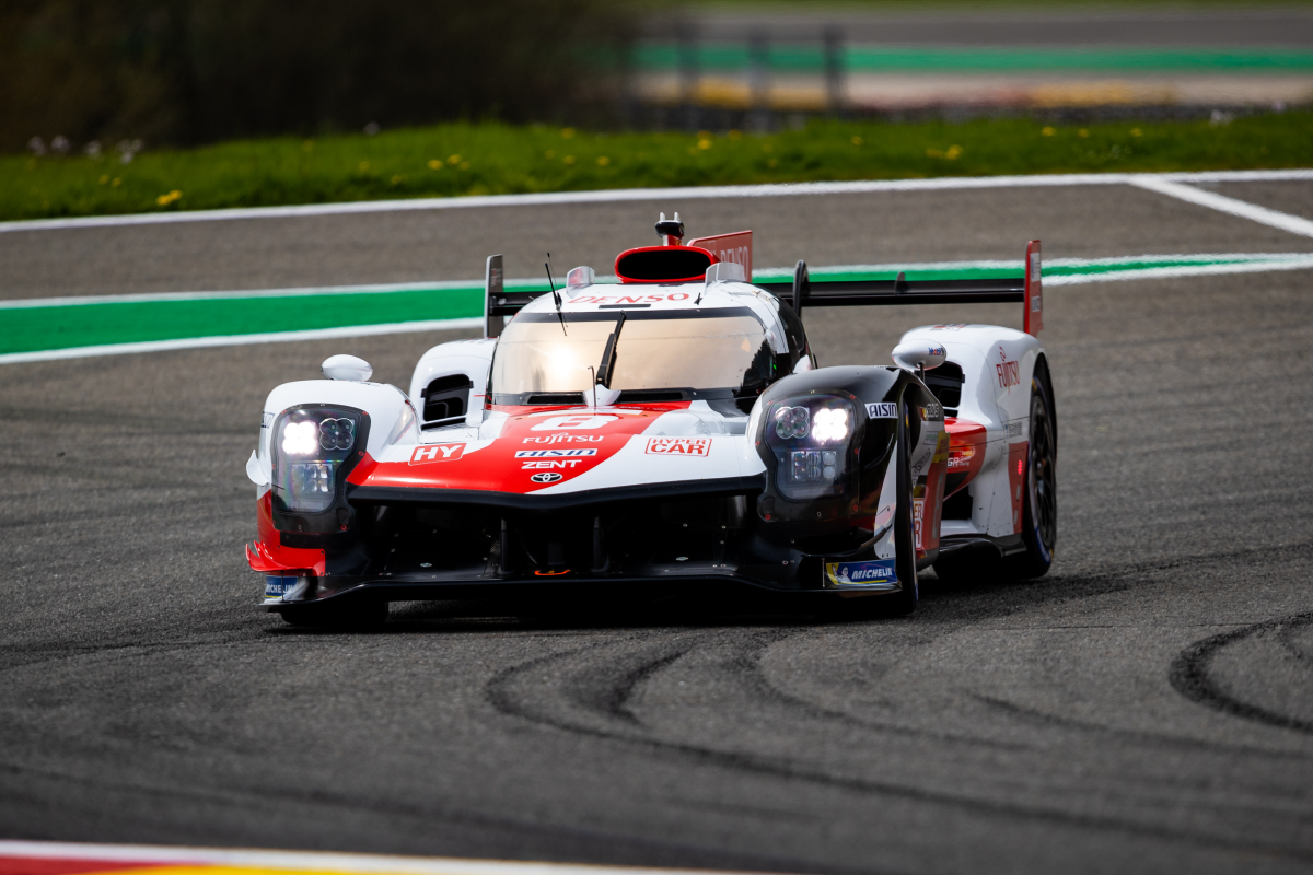 Spa-Francorchamps (Libres 1) : Buemi (Toyota n°8) meilleur temps ; Albuquerque domine la catégorie LMP2 ; la Ferrari Kessel la plus rapide en LMGTE Am.