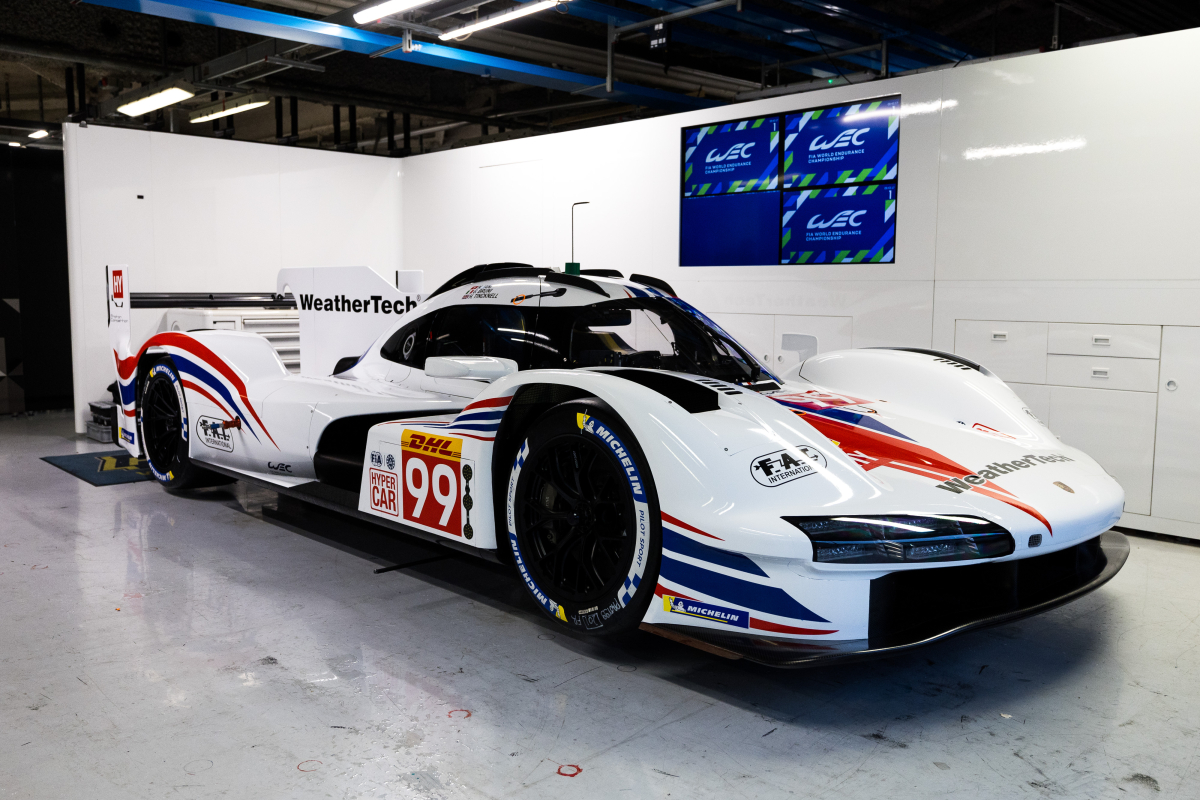 Tincknell sur la nouvelle Porsche Proton : « C'est un grand week-end d'apprentissage »