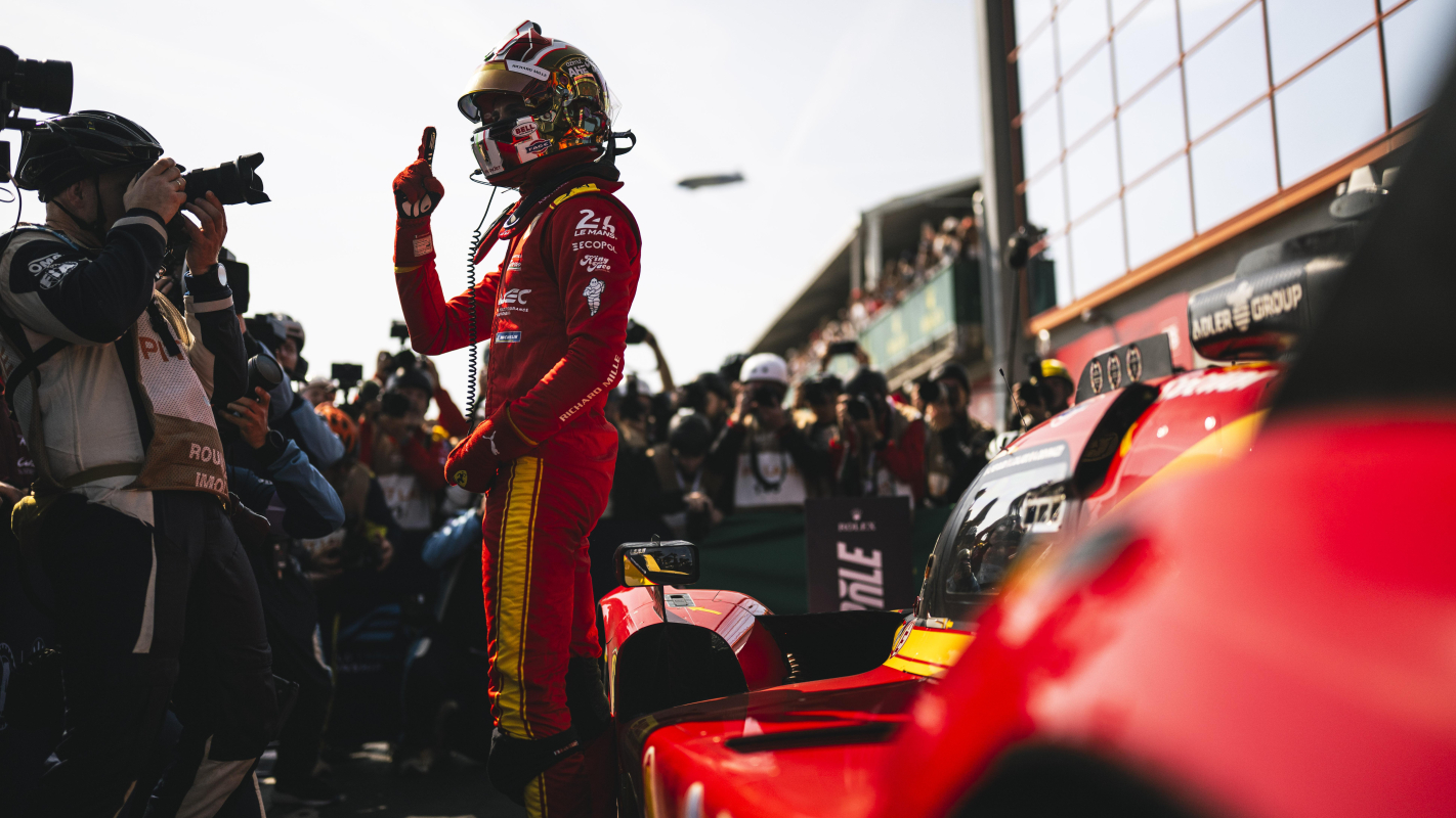 Ferrari on pole at Imola as Giovinazzi tops scintillating shootout