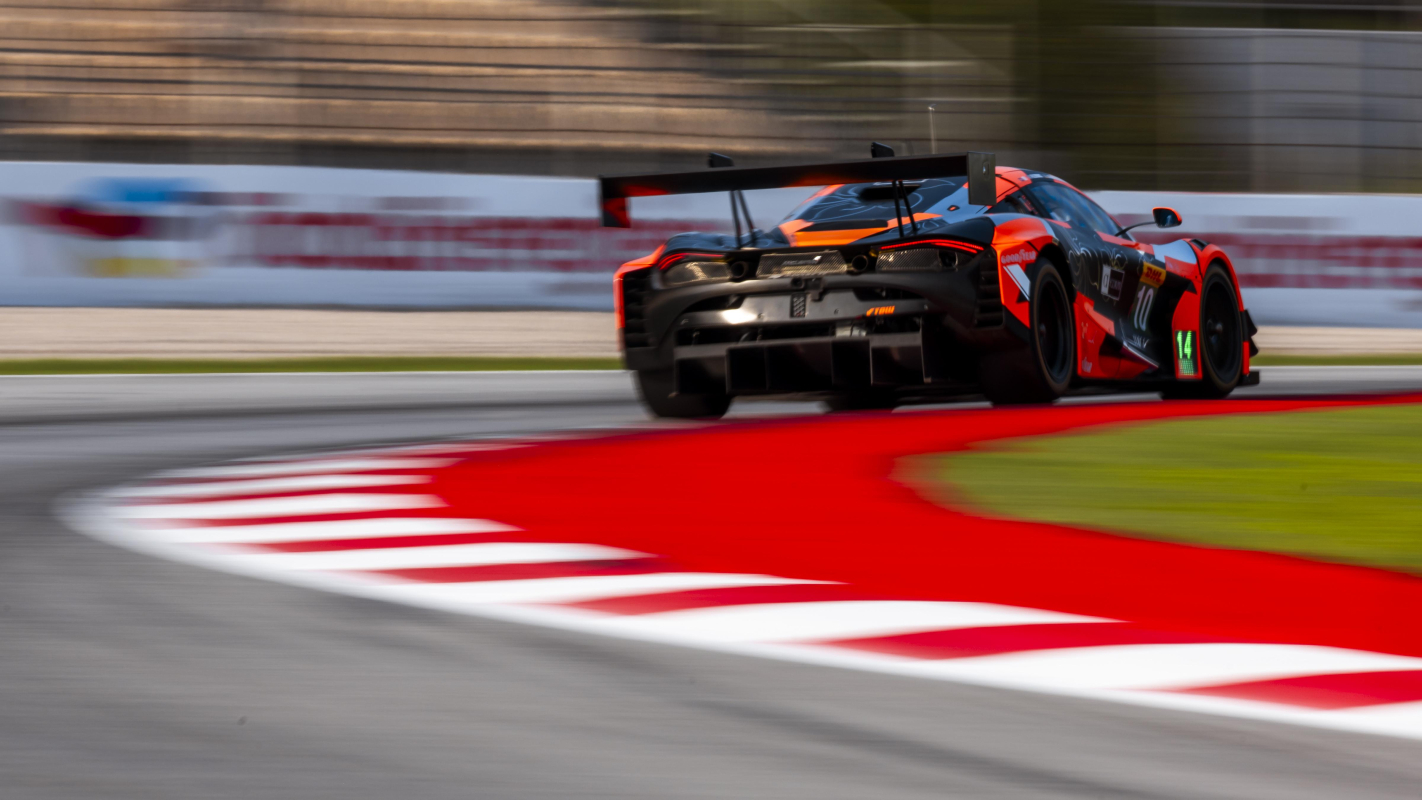 Breaking News: McLaren on LMGT3 pole at Barcelona