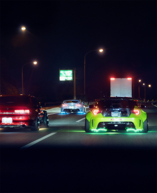 Special cargo needs a special convoy 👀 The Toyota family united in Tokyo to deliver its Le-Mans winn