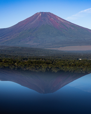 Fuji-san, we meet again 🗻   The scene is set for six hours of racing beneath one of motorsport’s mos