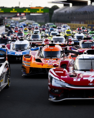 This moment never loses its magic 🥹   Today, this global grid of 62 cars assembles for the 24 Hours 