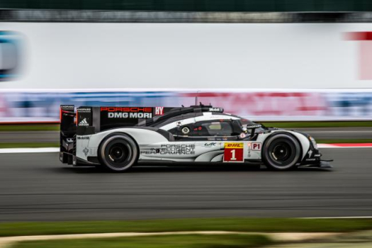 Porsche domine la première séance d'essais de la saison 2016