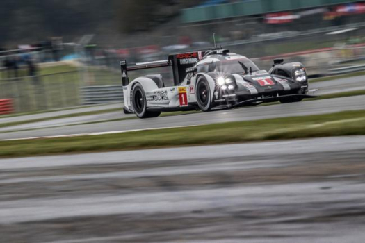 Porsche on top in first session of 2016