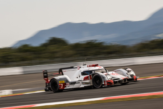 Audi sets early hot pace in FP1 at Fuji