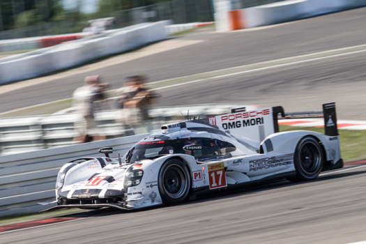 Mi-course : la Porsche 919 Hybrid n°17 en tête
