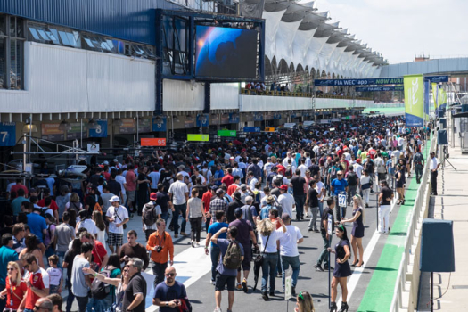 La Samba bat son plein, c’est la fête au coeur de l’Endurance 