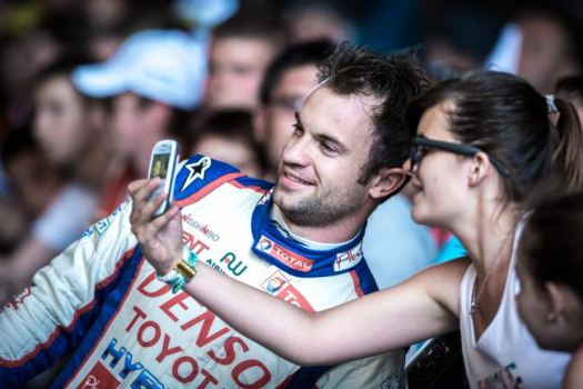 Toyota Racing sans Nicolas Lapierre au Japon