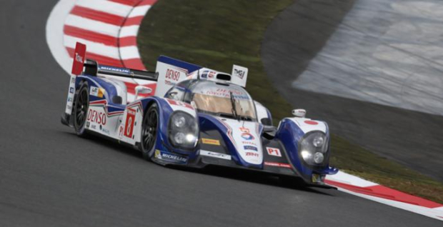 Toyota Faster Than Audi in the First Session at Fuji