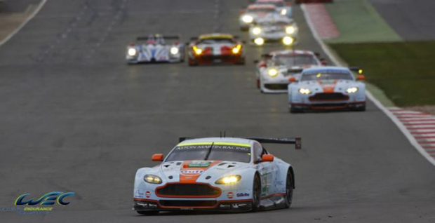 Hour 2:  Status quo at top but Strakka spins out