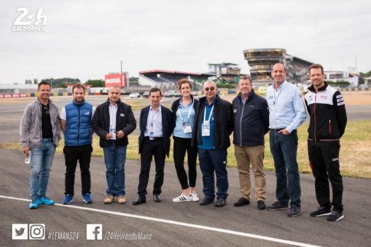 Le Mans, un tour d'inspection toutes catégories (video)