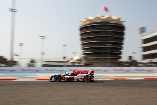 Bahrain Qualifying: Toyota front-row lock-out while Porsche on pole in LMGTE Pro