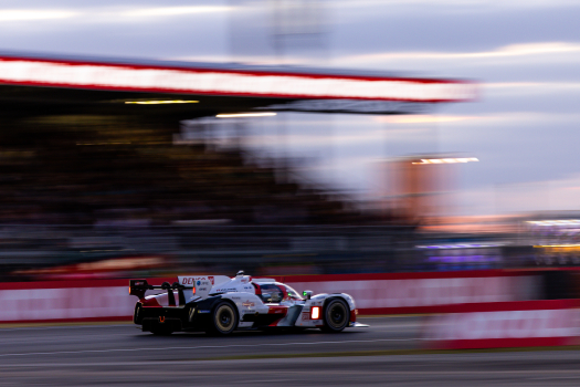 The Stranglers accompany the Golden Brown Hours at Le Mans