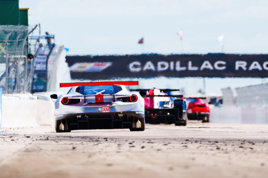 It's race day in Sebring!