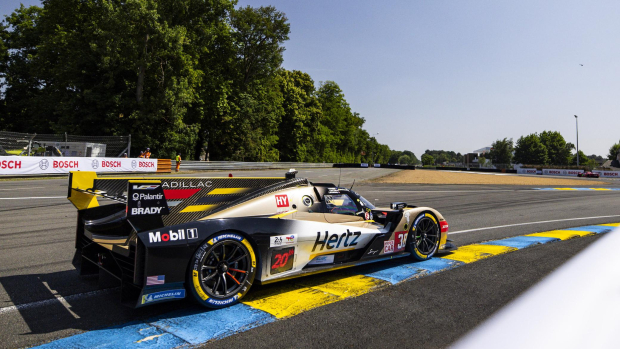 Cadillac et Akkodis ASP aux avant-postes pour les FP1 des 24 Heures du Mans