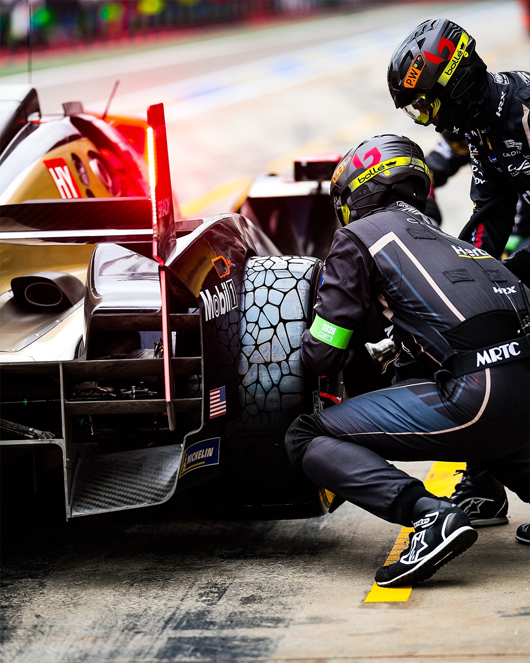 Grey skies, hot pitlane 😮‍💨 What do you think of our swanky new @michelinmotorsport tyres?  #WEC #6H